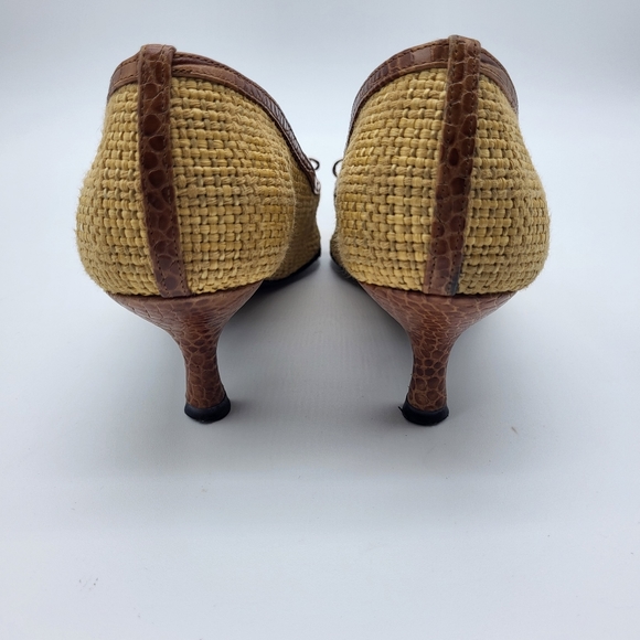 Stuart Weitzman tan basket weave reptile brown trim pump Size 7 - Picture 6 of 14